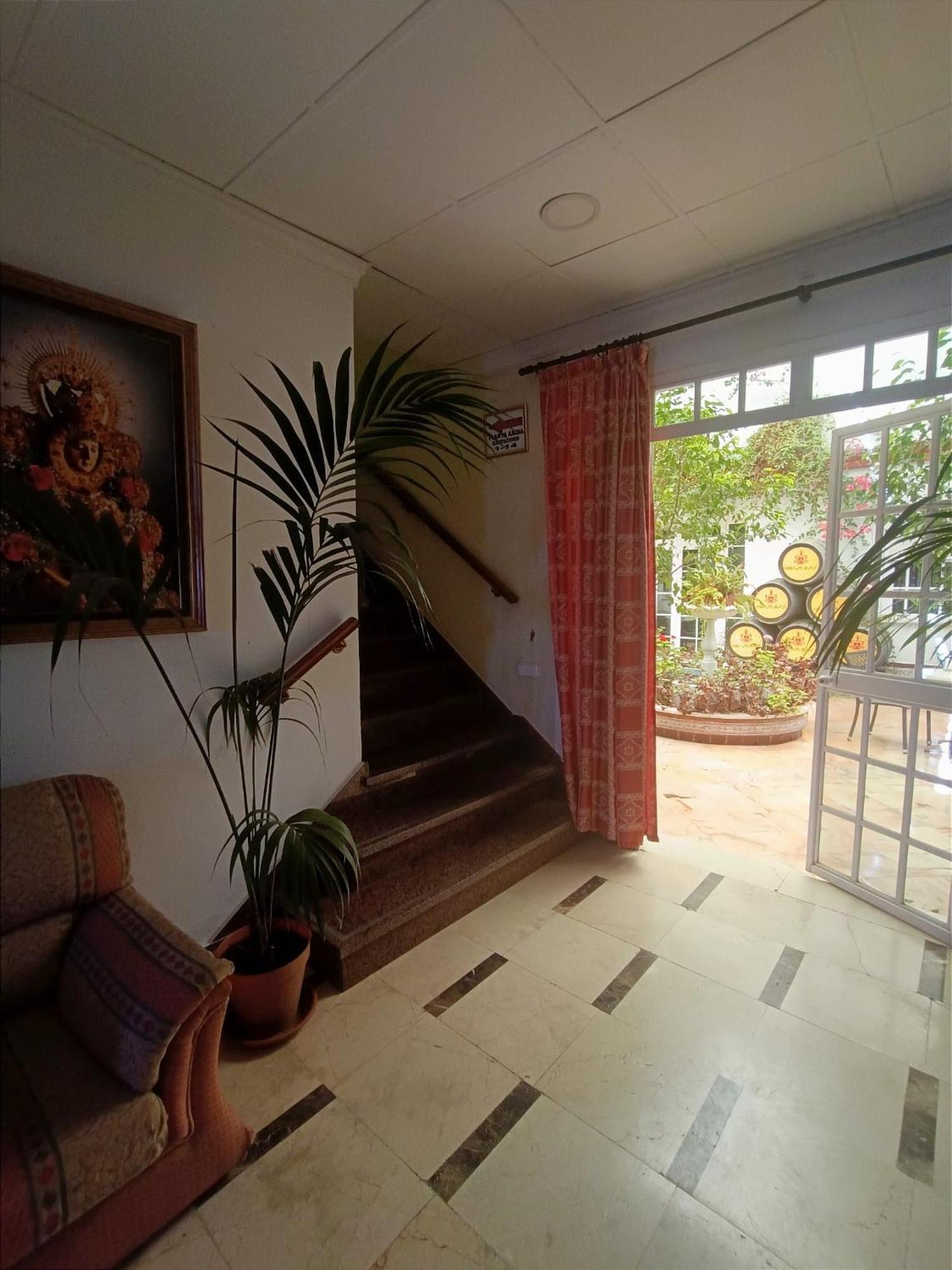 Hostal El Lirio Bollullos Par del Condado Bagian luar foto